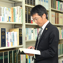 被疑者・被告人の弁護の様子