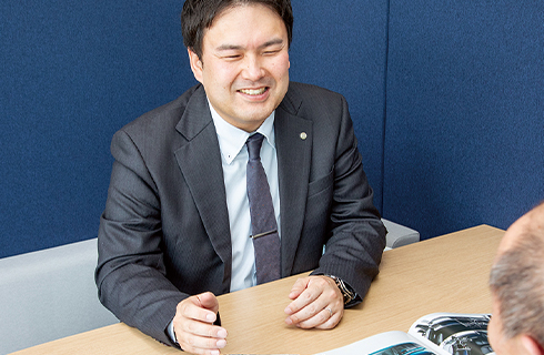 リース内容のご提案の様子
