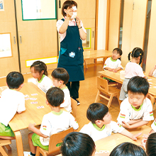 保育事業の様子