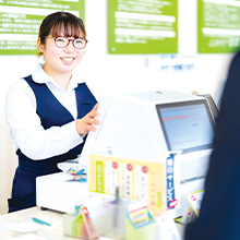 店舗の接客の様子