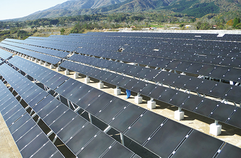太陽光発電設備の設置シミュレーションの様子